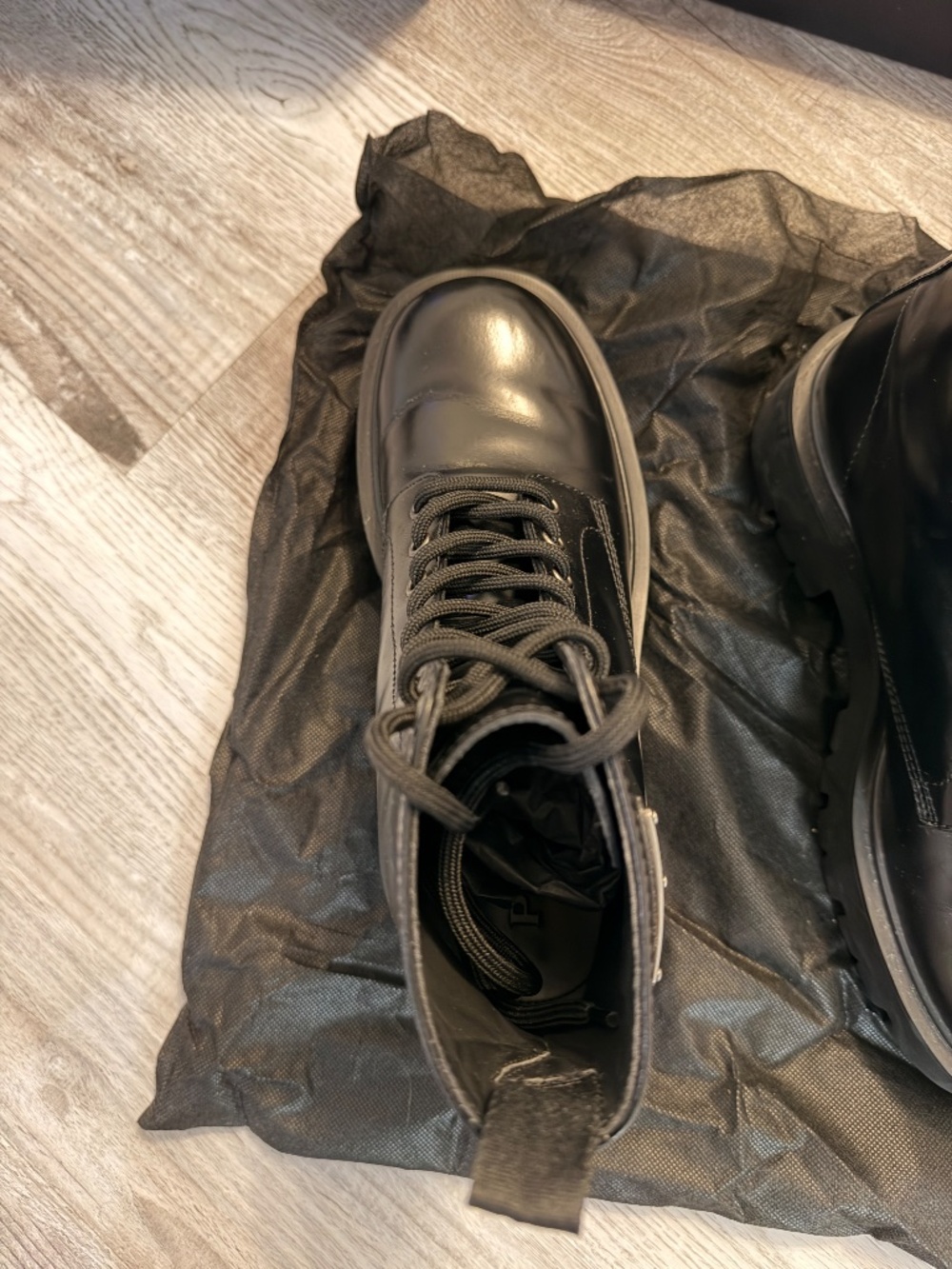 Men's Prada Laced Black Boots - Size 7 - Lightly Used - Picture 4 of 16